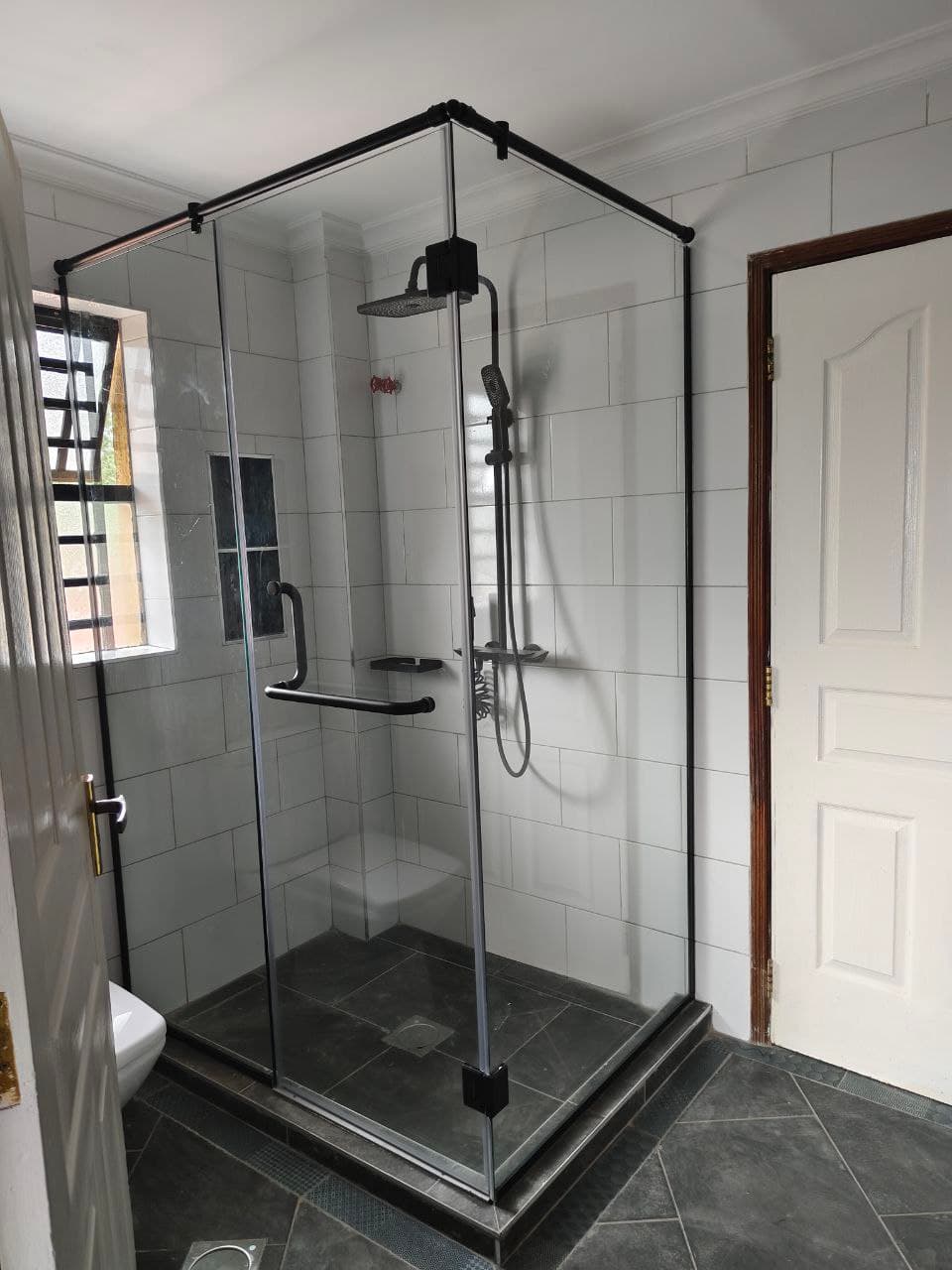 Rectangular wet room shower cabin
